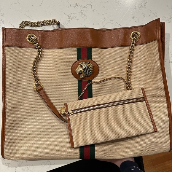 Gucci Rajah Large Tote - Picture 4 of 9